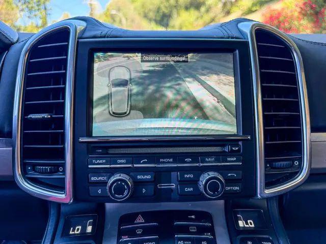 2011 Porsche Cayenne Turbo