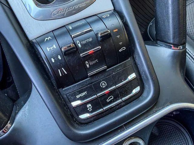 2011 Porsche Cayenne Turbo