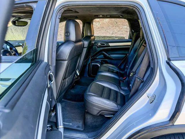 2011 Porsche Cayenne Turbo