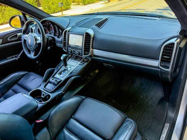 2011 Porsche Cayenne Turbo