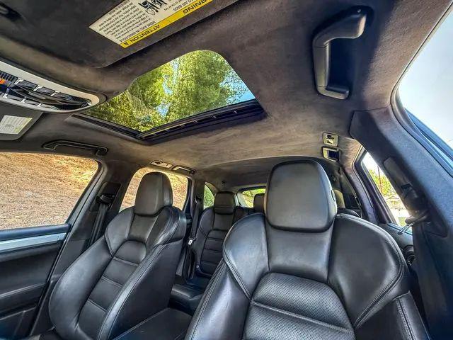2011 Porsche Cayenne Turbo