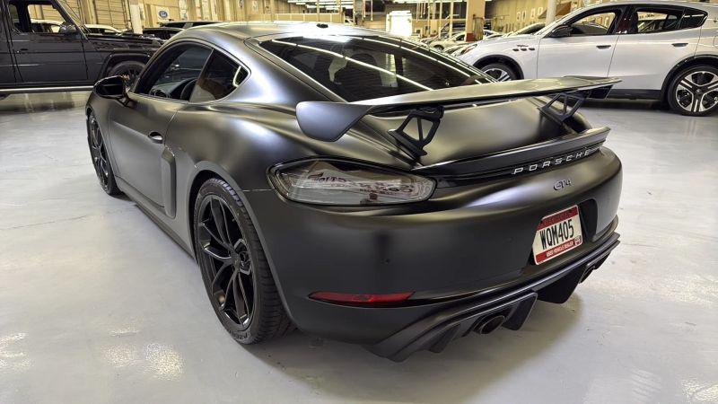 2021 Porsche 718 Cayman GT4