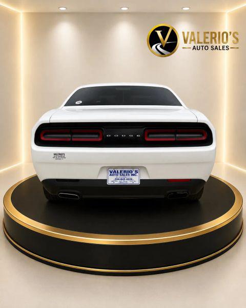 2016 Dodge Challenger SXT