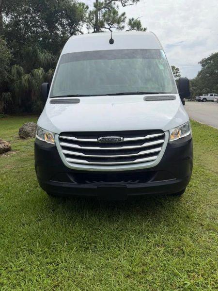 2021 Freightliner Sprinter High Roof I4 Diesel