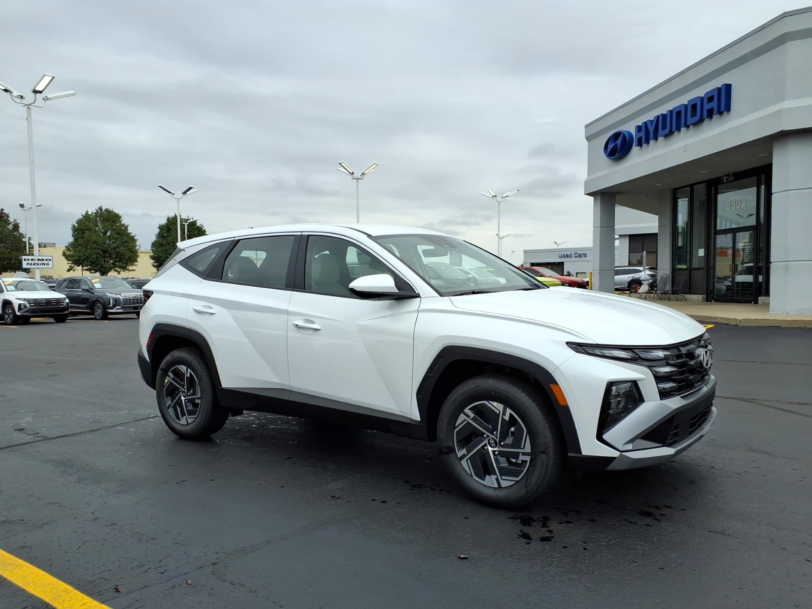2026 Hyundai Tucson Hybrid Blue SE