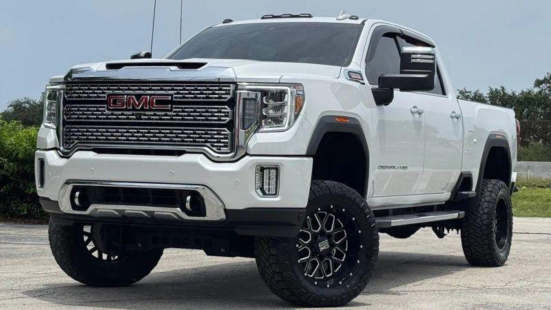 2023 GMC Sierra 2500HD 4WD Crew Cab Standard Bed Denali for sale in Hollywood, FL