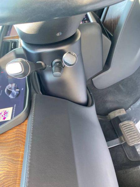 2019 Tesla Model X Standard Range