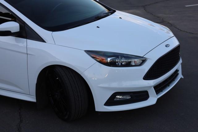 2017 Ford Focus ST
