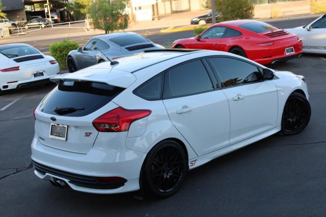2017 Ford Focus ST