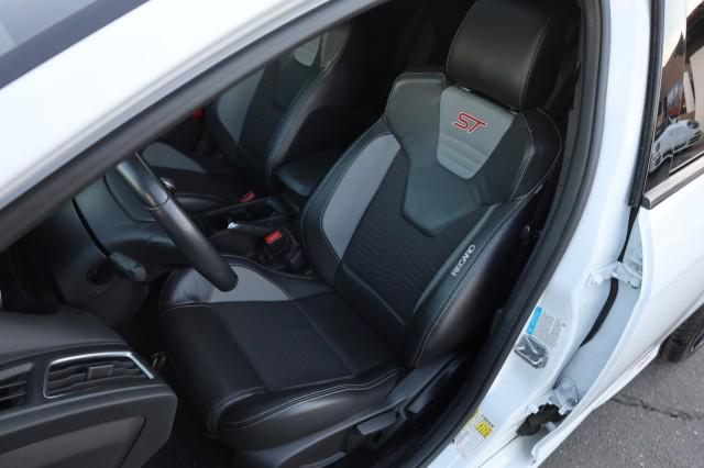 2017 Ford Focus ST