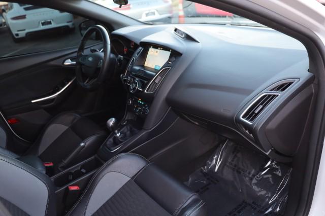 2017 Ford Focus ST