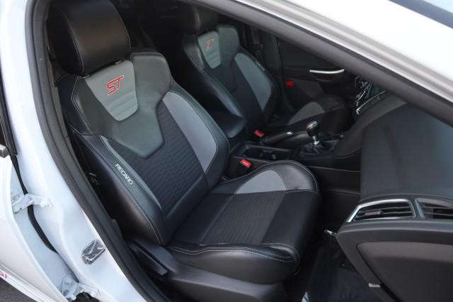 2017 Ford Focus ST