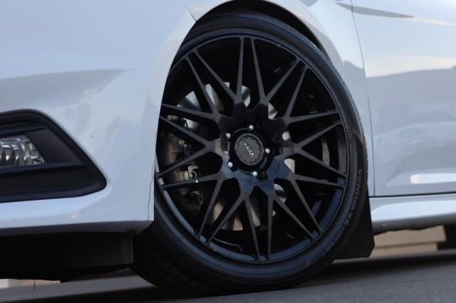 2017 Ford Focus ST