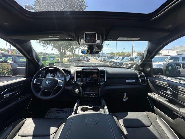 2027 RAM Ram 1500 RAM 1500 LARAMIE CREW CAB 4X4 57 BOX