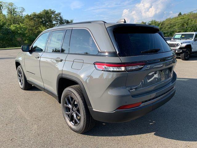 2027 Jeep Grand Cherokee Laredo Altitude 2027 Jeep Grand Cherokee Laredo Altitude