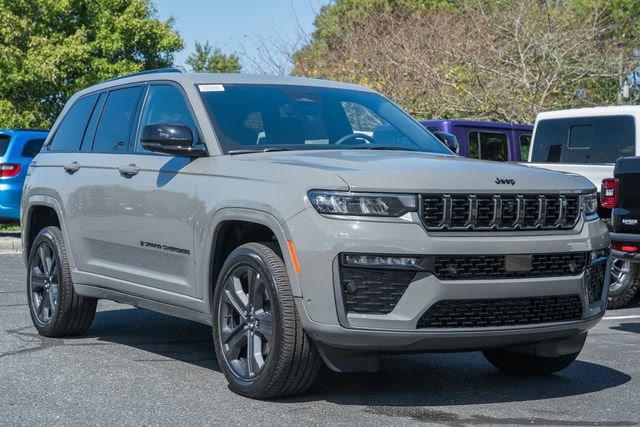 2027 Jeep Grand Cherokee Limited Reserve 2027 Jeep Grand Cherokee Limited Reserve