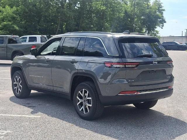 2027 Jeep Grand Cherokee GRAND CHEROKEE LAREDO X 4X4 2027 Jeep Grand Cherokee GRAND CHEROKEE LAREDO X 4X4