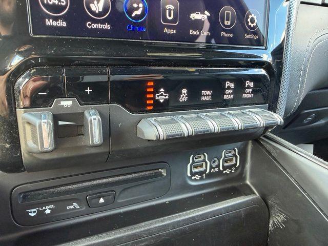 2019 Ram 1500 Limited Crew Cab 4x4 57 Box