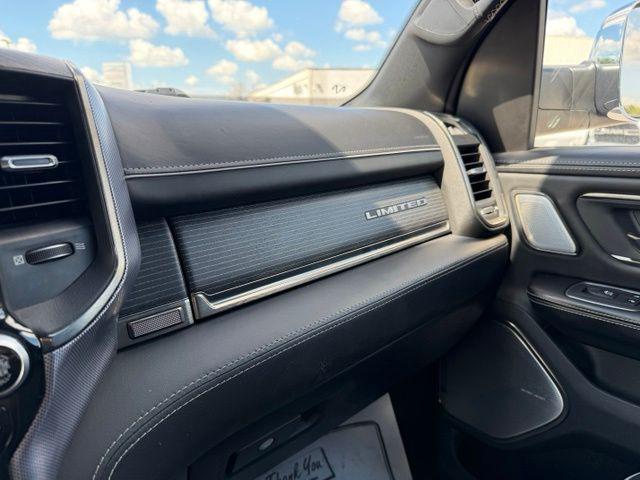 2019 Ram 1500 Limited Crew Cab 4x4 57 Box