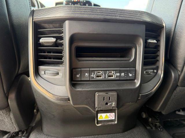 2019 Ram 1500 Limited Crew Cab 4x4 57 Box