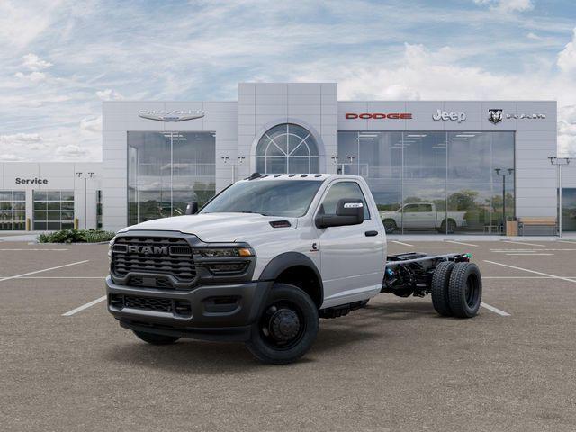 2026 RAM 5500 Chassis RAM 5500 TRADESMAN CHASSIS REGULAR CAB 4X4 84 CA