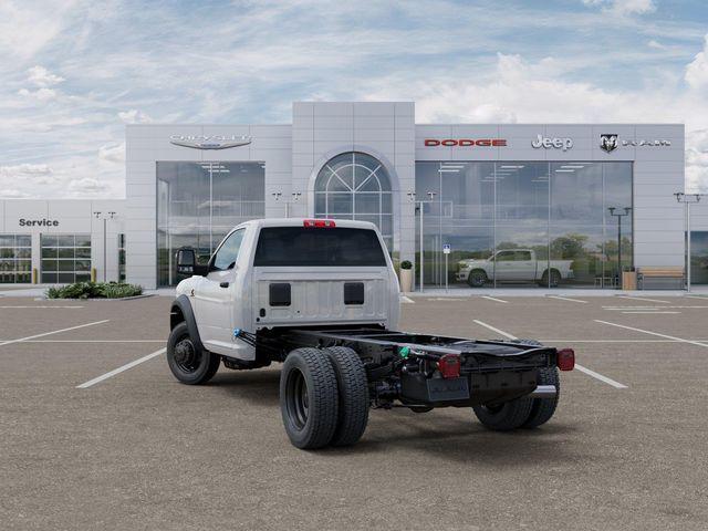 2026 RAM 5500 Chassis RAM 5500 TRADESMAN CHASSIS REGULAR CAB 4X4 84 CA