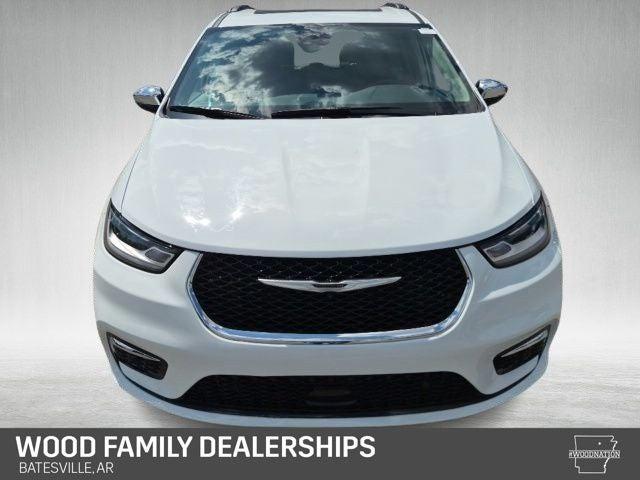 2023 Chrysler Pacifica Limited AWD