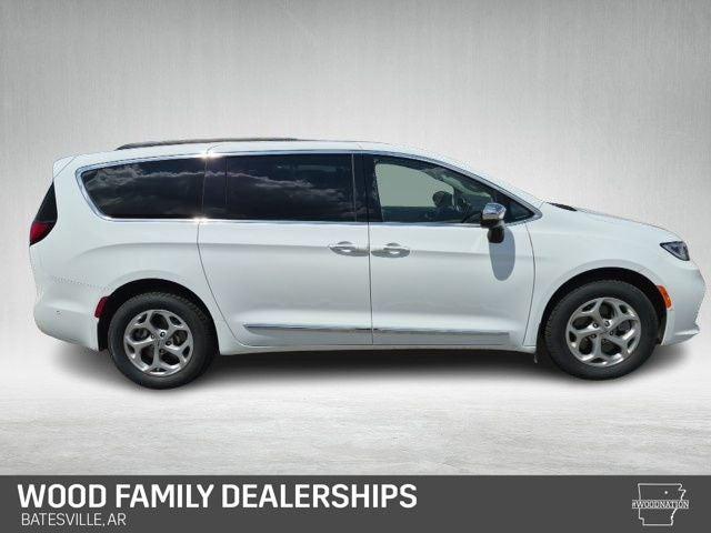 2023 Chrysler Pacifica Limited AWD