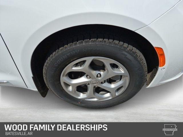 2023 Chrysler Pacifica Limited AWD