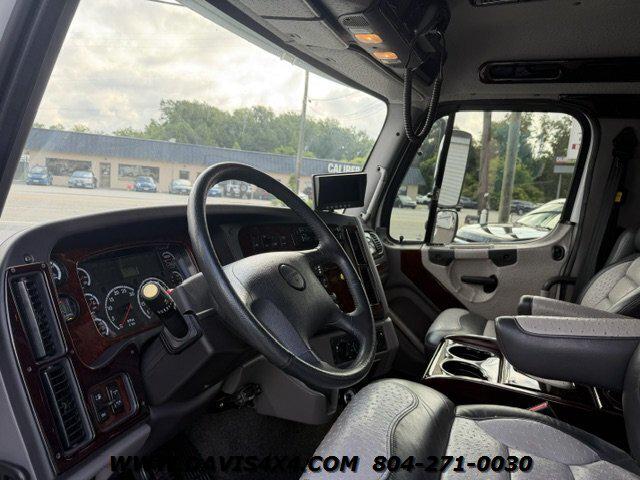 2015 Freightliner M2 Western Hauler