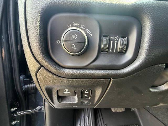 2026 Ram 1500 Big Horn Crew Cab 4x4 57 Box