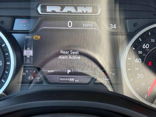 2026 Ram 1500 Big Horn Crew Cab 4x4 5'7" Box