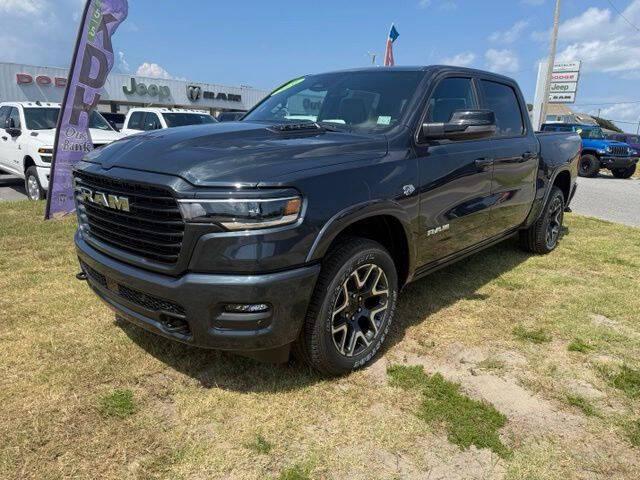 2026 Ram 1500 Laramie Crew Cab 4x4 5'7" Box