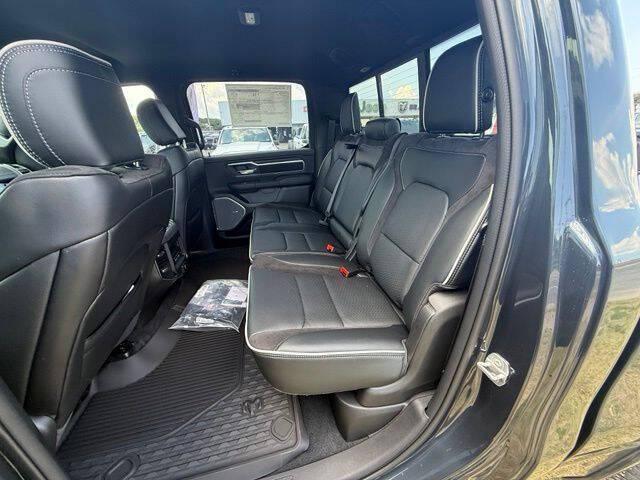 2026 Ram 1500 Laramie Crew Cab 4x4 5'7" Box