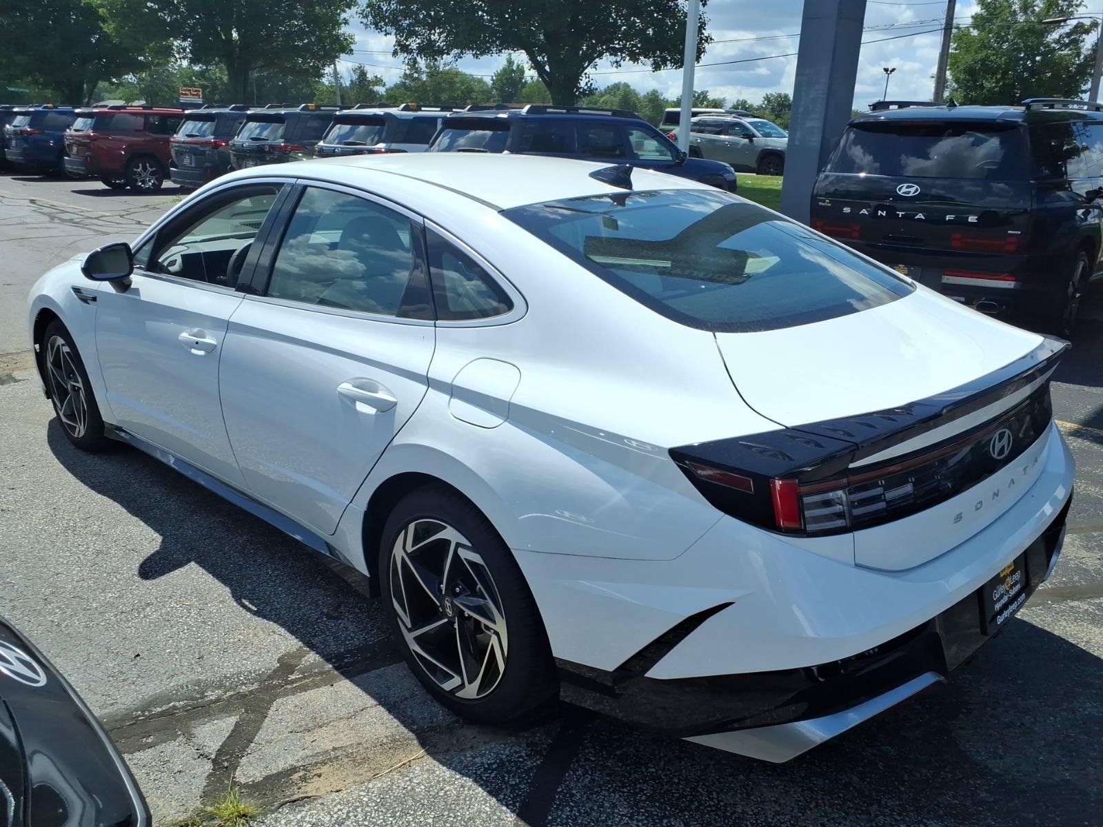 2026 Hyundai Sonata SEL - Photo 6