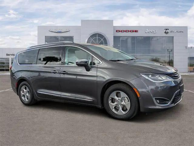 2018 Chrysler Pacifica Hybrid Limited for sale in Fort Myers, FL