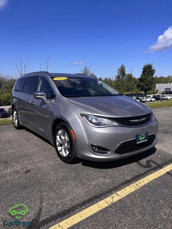 2019 Chrysler Pacifica Limited for sale in Rochester, NY