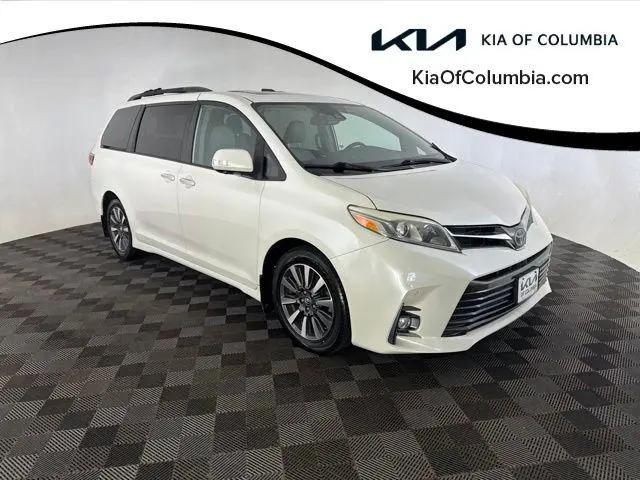 2019 Toyota Sienna Limited Premium 7 Passenger for sale in Columbia, MO