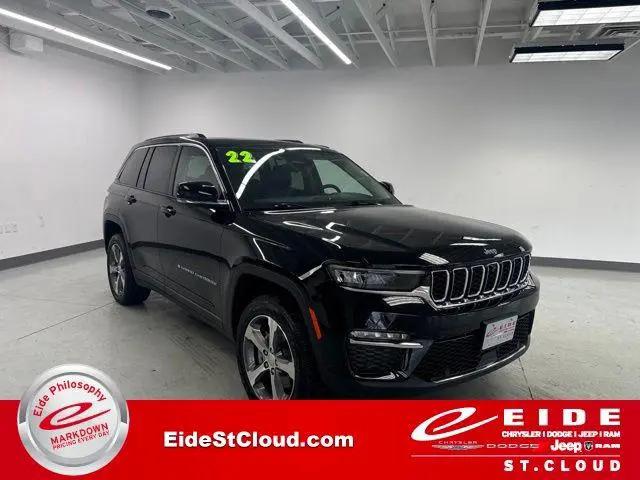 2022 Jeep Grand Cherokee Limited 4x4 for sale in Waite Park, MN