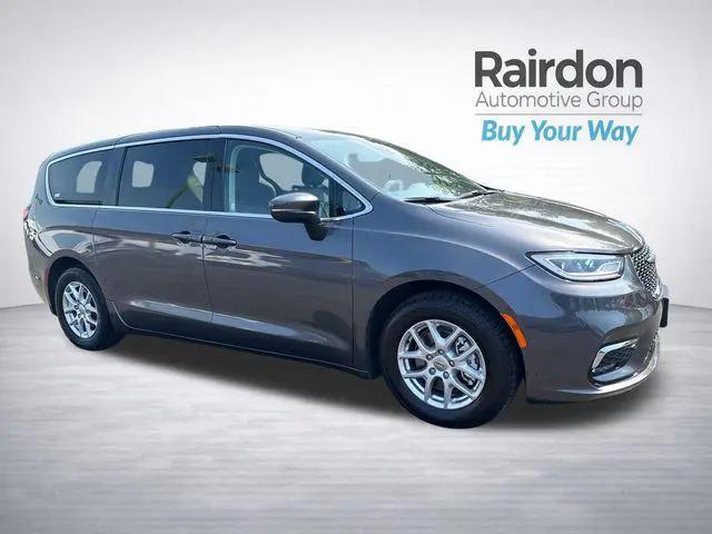 2023 Chrysler Pacifica Touring L for sale in Everett, WA