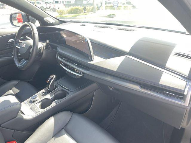 2024 Cadillac XT4 FWD Sport