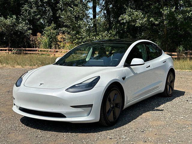 2021 Tesla Model 3 Standard Range Plus Rear-Wheel Drive