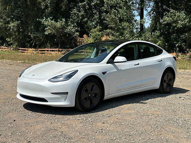 2021 Tesla Model 3 Standard Range Plus Rear-Wheel Drive