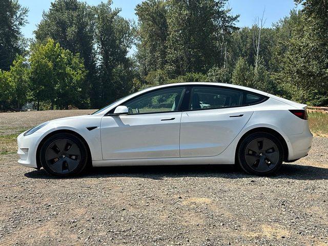 2021 Tesla Model 3 Standard Range Plus Rear-Wheel Drive
