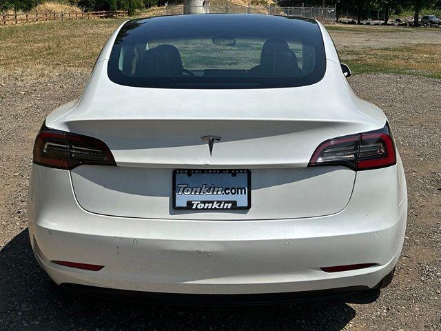 2021 Tesla Model 3 Standard Range Plus Rear-Wheel Drive