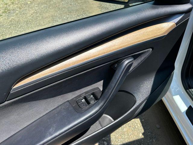 2021 Tesla Model 3 Standard Range Plus Rear-Wheel Drive