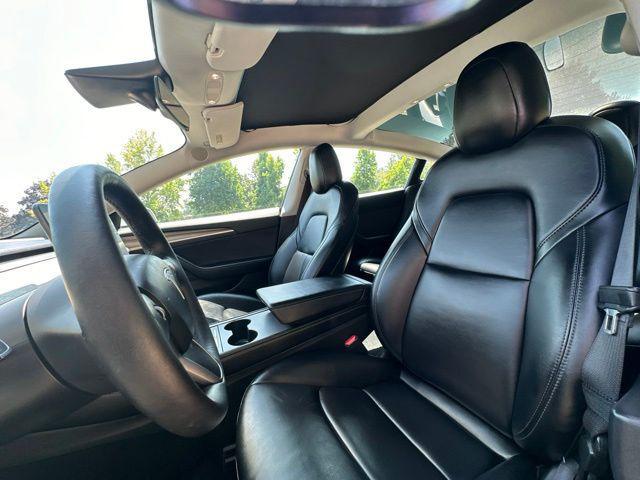 2021 Tesla Model 3 Standard Range Plus Rear-Wheel Drive