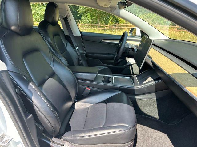 2021 Tesla Model 3 Standard Range Plus Rear-Wheel Drive
