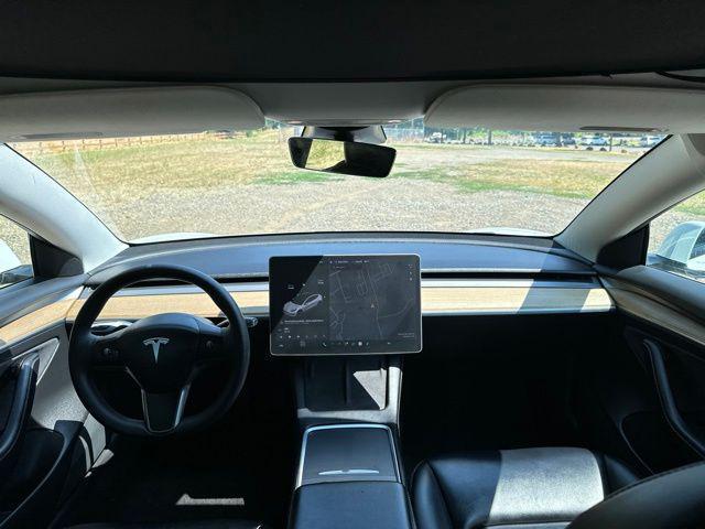 2021 Tesla Model 3 Standard Range Plus Rear-Wheel Drive