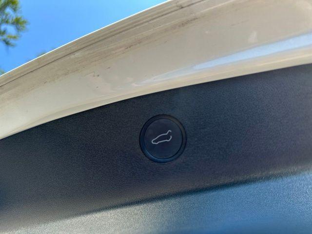2021 Tesla Model 3 Standard Range Plus Rear-Wheel Drive